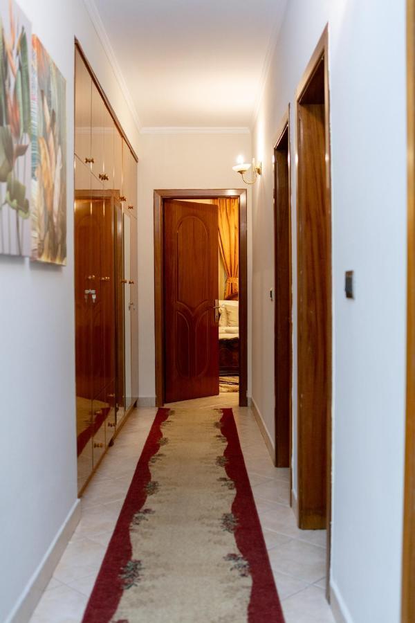 Spacious City Paradise - 3Br Apt In The Heart Of Тирана Экстерьер фото