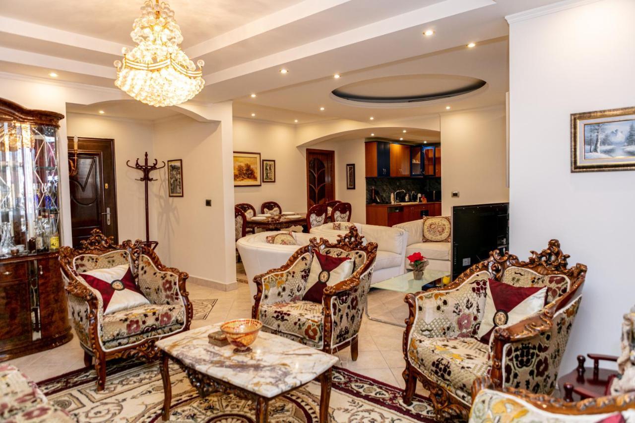 Spacious City Paradise - 3Br Apt In The Heart Of Тирана Экстерьер фото